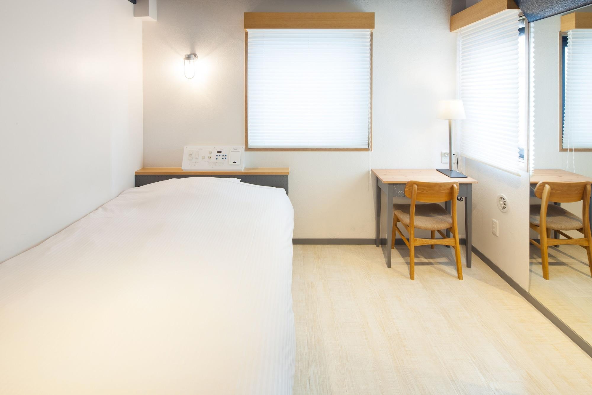 Shinjuku City Hotel N.U.T.S Tokyo Exterior photo