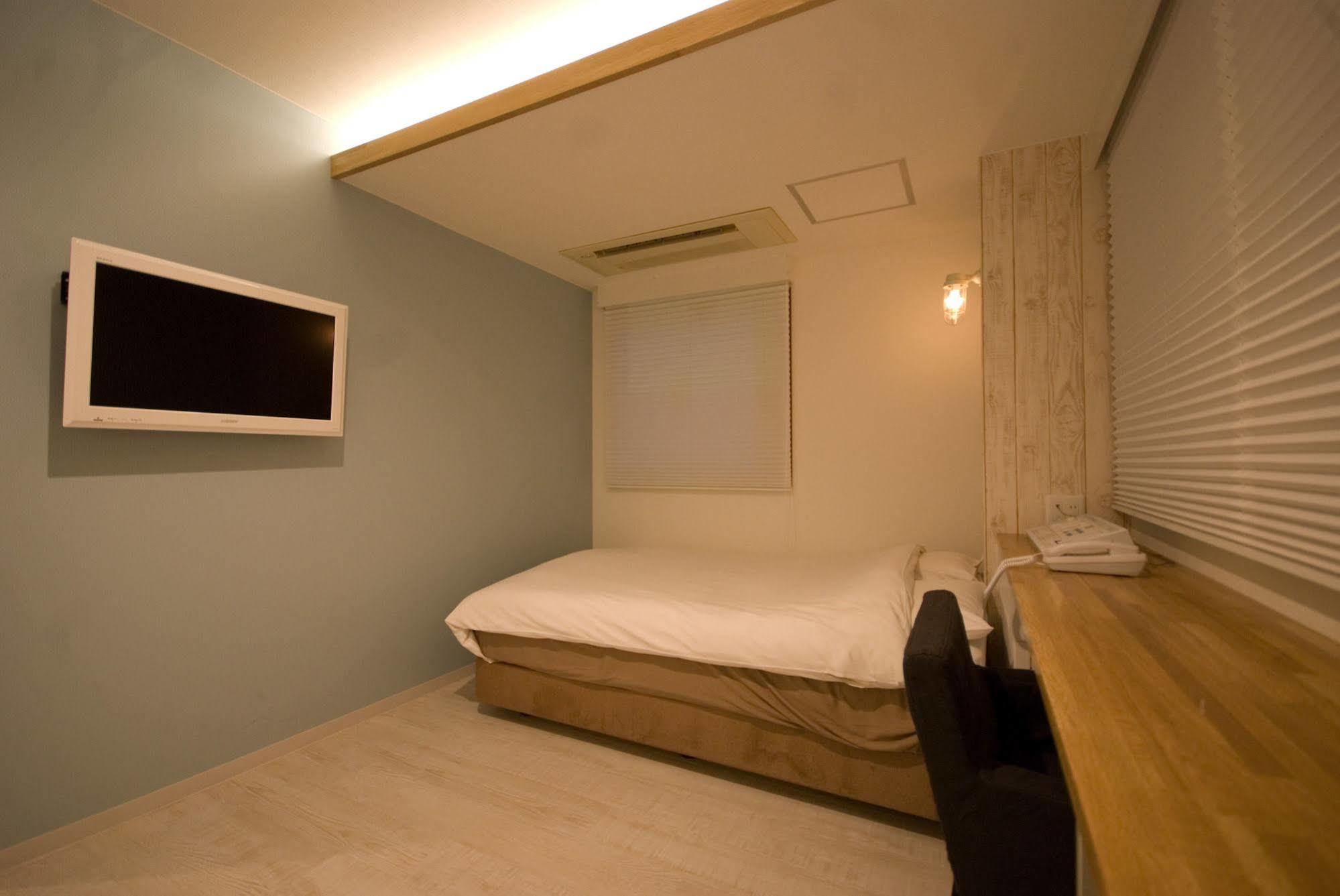 Shinjuku City Hotel N.U.T.S Tokyo Exterior photo